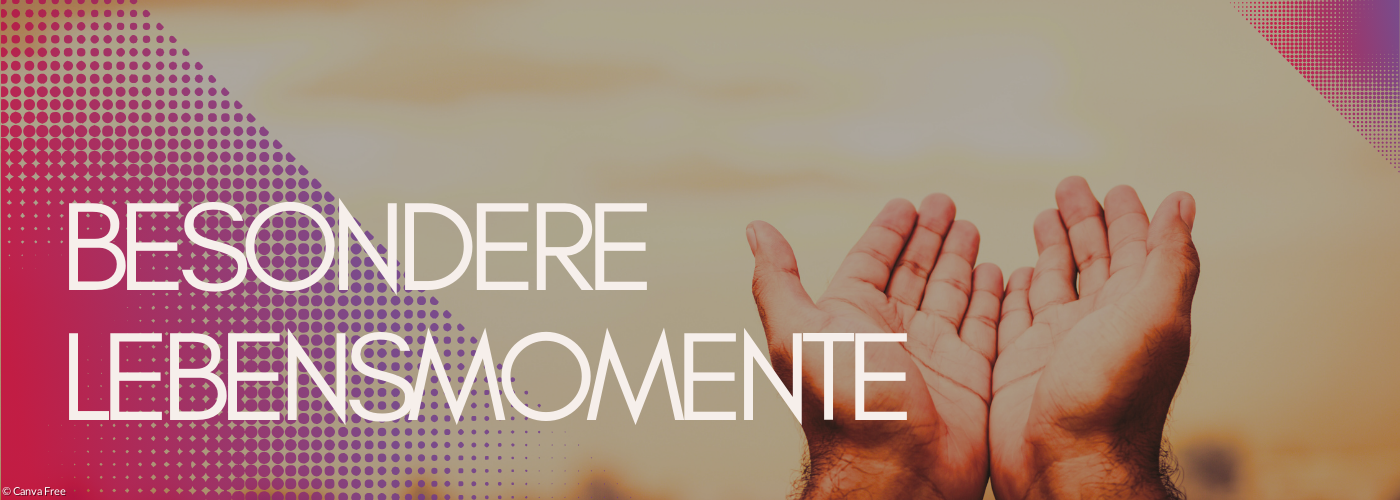 Zwei Hände zum Segen geöffnet.