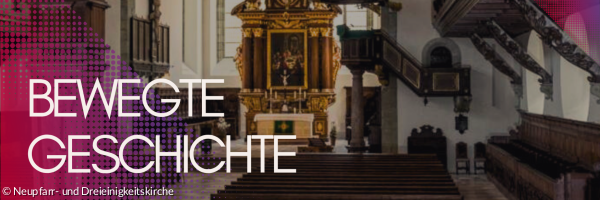 Blick in den Innenraum der Dreieinigkeitskirche von der Empore aus in den Altarraum.