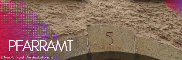 Nummer über der Eingangstür zum Pfarramt