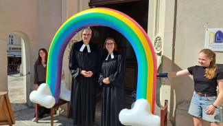 Unter dem Regenbogen